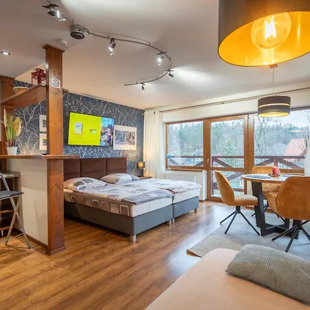 Elena * 斯克拉斯卡波伦巴